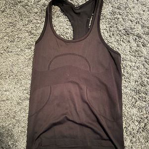 Lululemon Swiftly Tech Tank